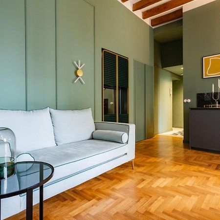 Luxury Apartment In Isola - Ca24 Милано Екстериор снимка