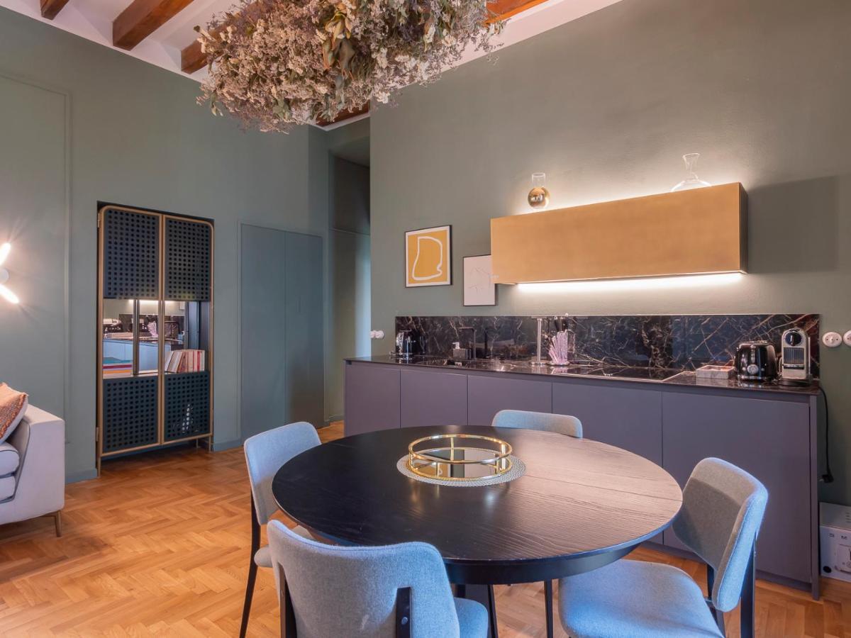 Luxury Apartment In Isola - Ca24 Милано Екстериор снимка